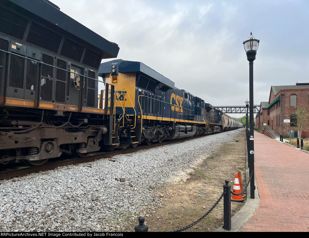 CSX 705